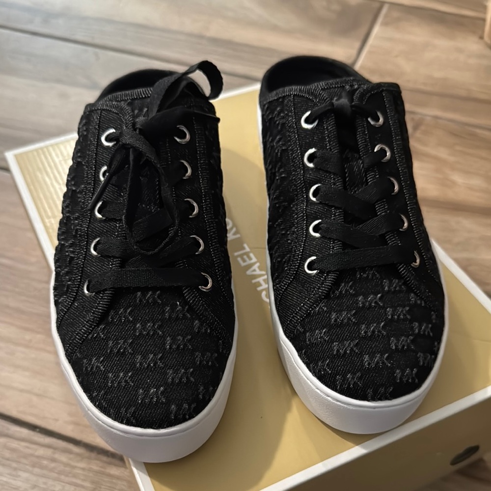 Michael Kors Black and White Women's Sneakers - Picture 2 of 4